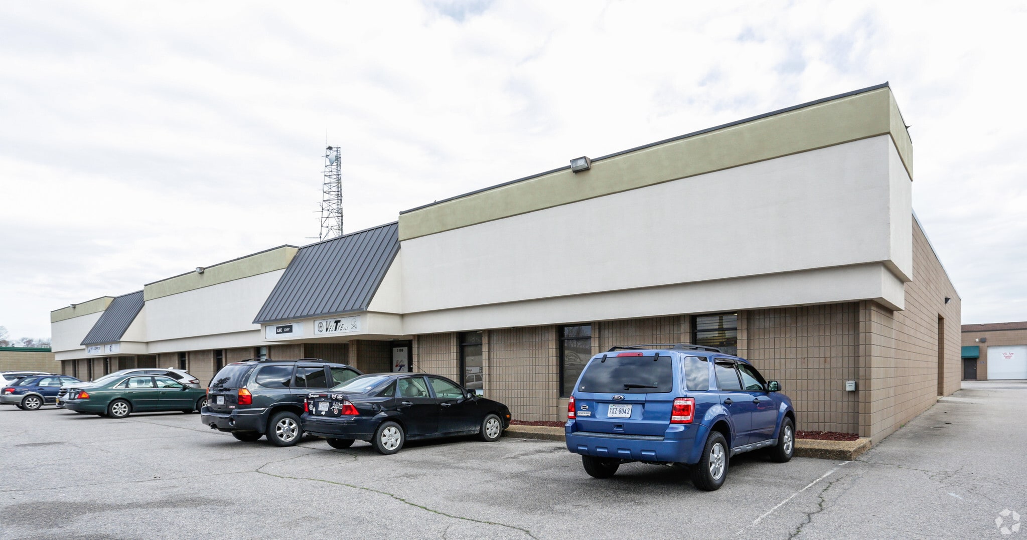 5178-5194 Cleveland St, Virginia Beach, VA for lease Primary Photo- Image 1 of 9