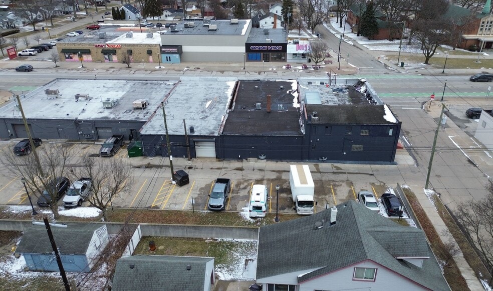 24121 John R Rd, Hazel Park, MI for sale - Aerial - Image 3 of 4