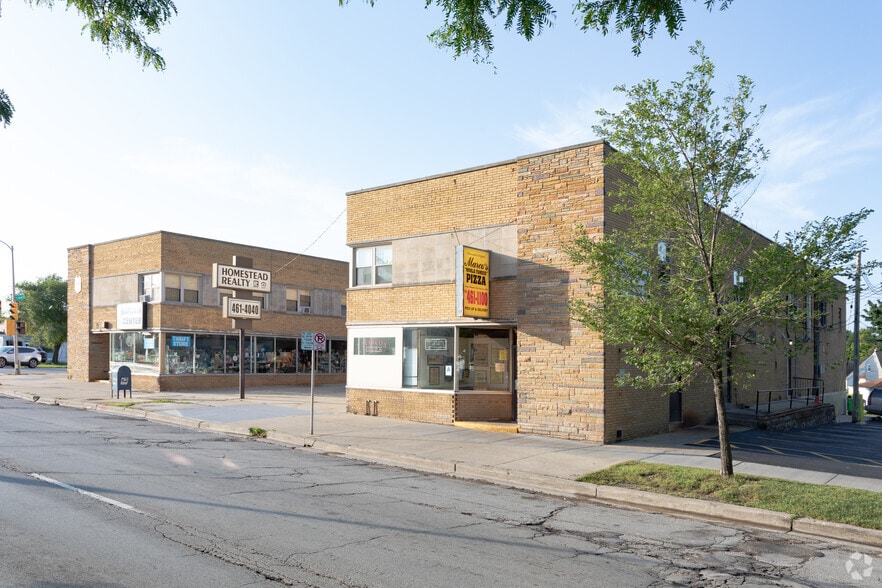 8401-8411 W Lisbon Ave, Milwaukee, WI for lease - Building Photo - Image 2 of 3