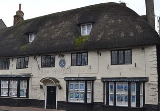 Plus de détails pour Market Cross, Sturminster Newton - Commerce de détail à vendre