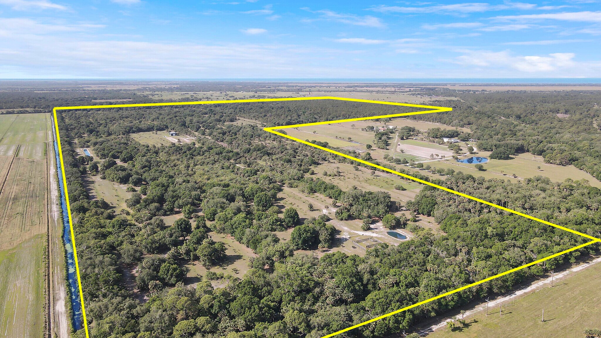 26714 martin highway, Okeechobee, FL à vendre Photo du bâtiment- Image 1 de 28