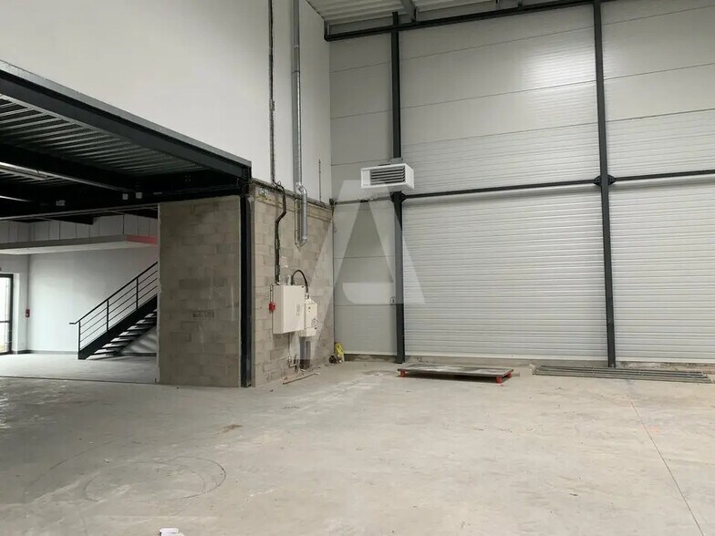 Flex in Plaisir for sale - Interior Photo - Image 3 of 3