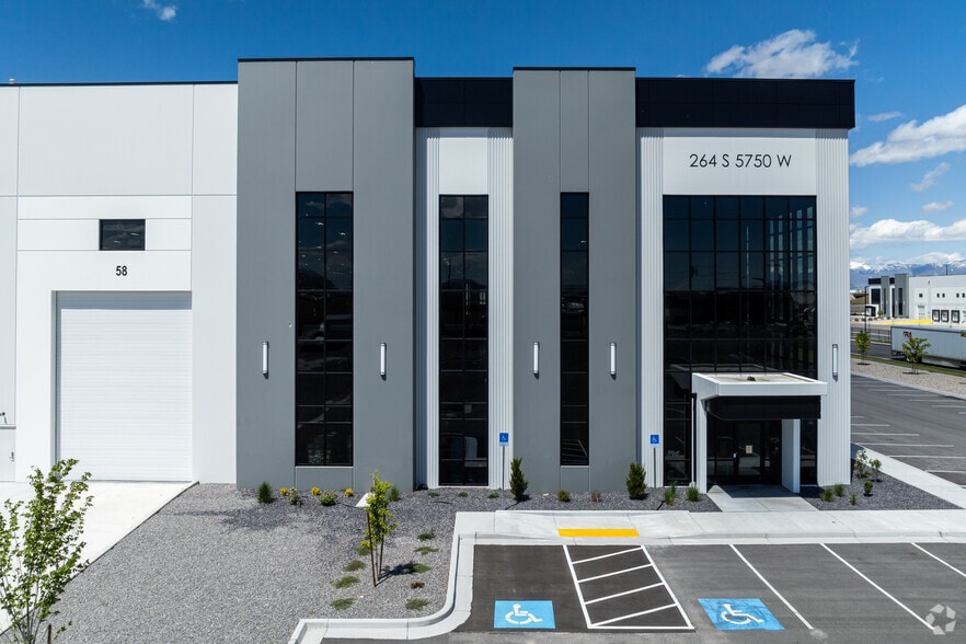 264-S 5750 W, Salt Lake City, UT for lease - Building Photo - Image 3 of 9