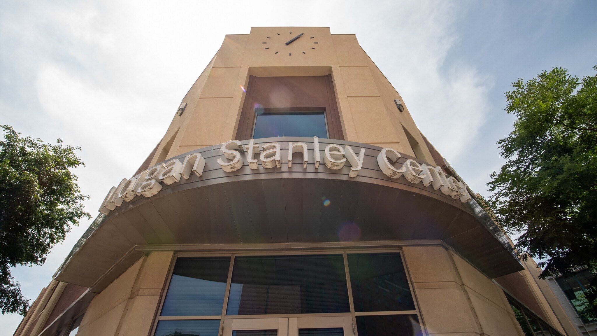 14 2nd St SW, Rochester, MN à louer Photo du bâtiment- Image 1 de 24