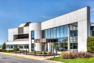 Plus de détails pour 7171 Rue Frederick-Banting, Saint-Laurent, QC - Bureau/Médical à louer