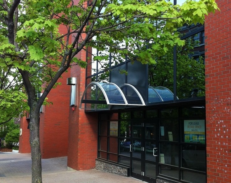 95 St Paul St, Burlington, VT for lease - Primary Photo - Image 1 of 2