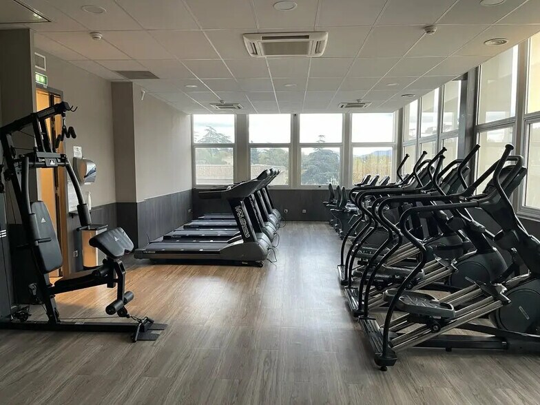 Bureau dans Marseille à louer - Photo du bâtiment - Image 3 de 4