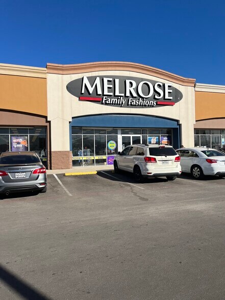 1800-1866 S WW White Rd, San Antonio, TX à louer - Photo du bâtiment - Image 2 de 3