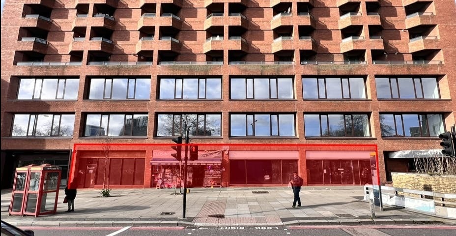 125 Finchley Rd, London for lease - Building Photo - Image 3 of 15