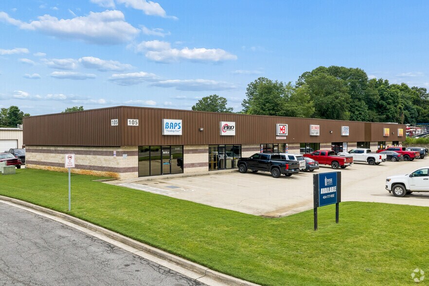 105 Enterprise Dr, Cumming, GA à louer - Photo du bâtiment - Image 3 de 24