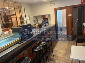 Retail in Madrid, Madrid for lease Interior Photo- Image 2 of 4