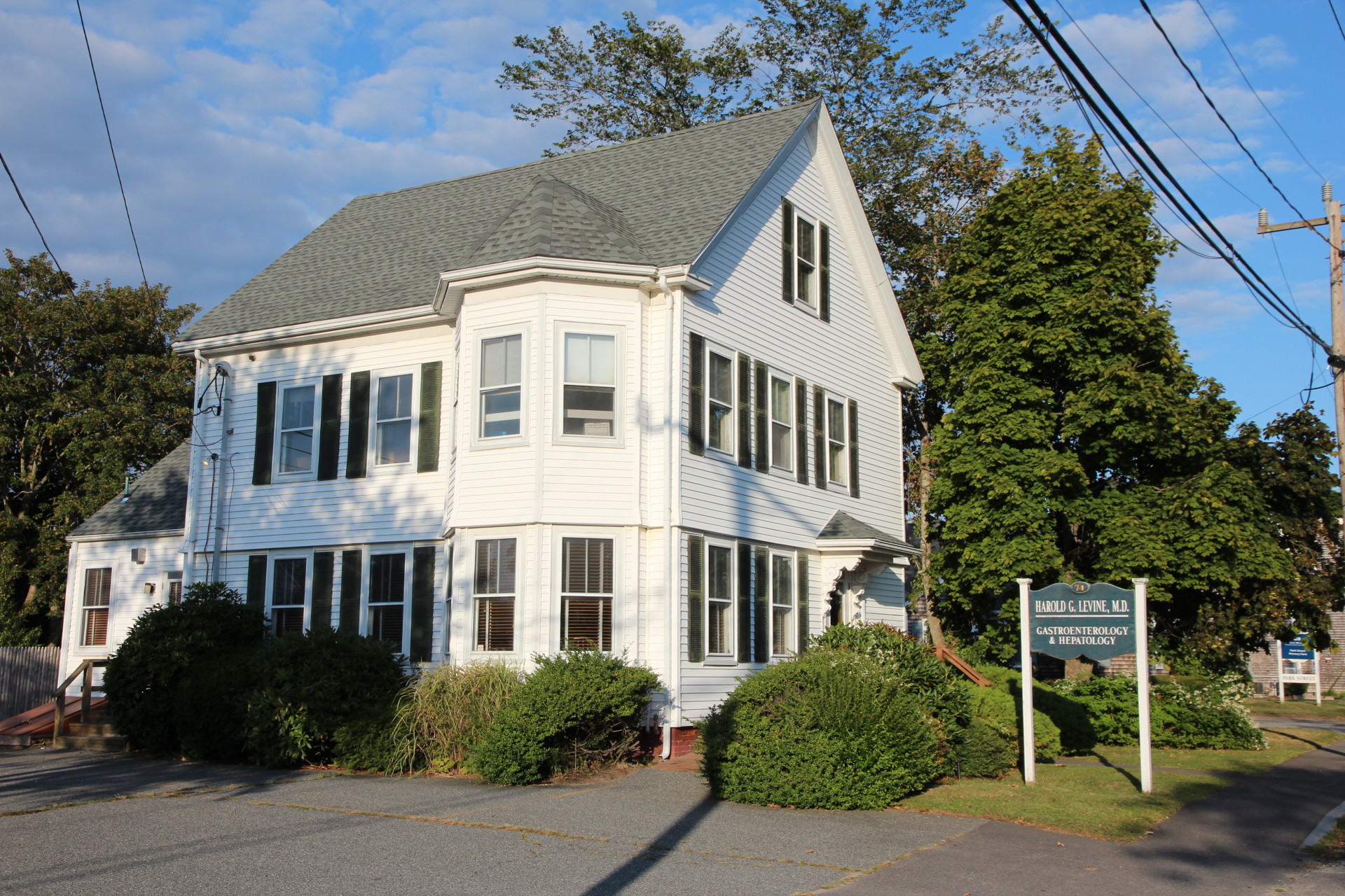 74 Park St, Hyannis, MA à vendre Photo du bâtiment- Image 1 de 1