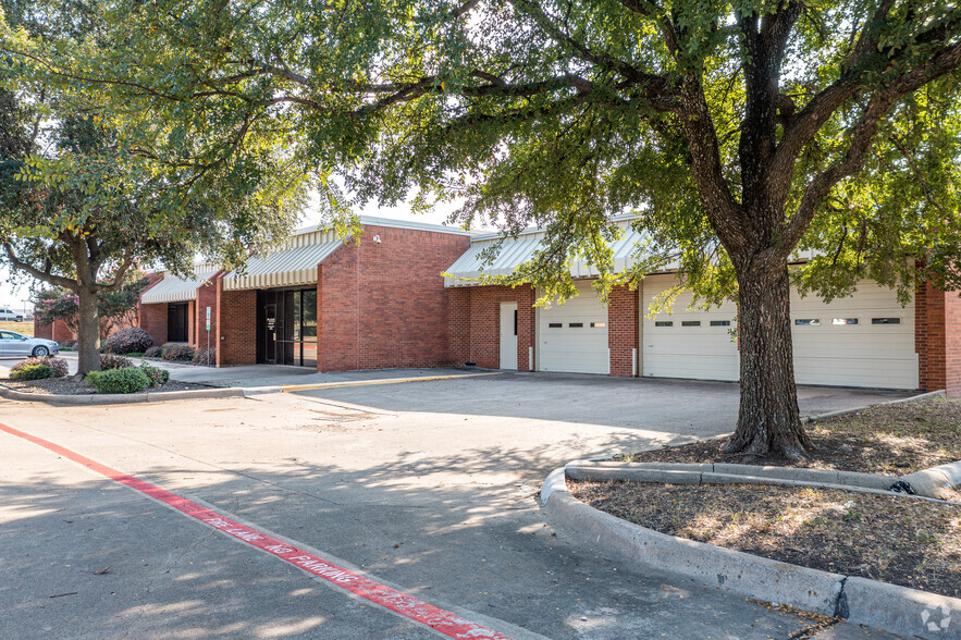 3455 NE Loop 820, Fort Worth, TX for sale - Primary Photo - Image 1 of 24