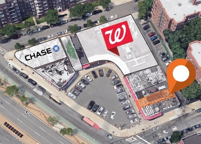 10417 Queens Blvd, Forest Hills, NY for lease - Building Photo - Image 3 of 4