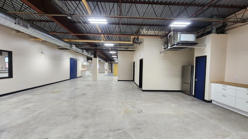 2701-2725 E Tioga St, Philadelphia, PA à louer - Photo du bâtiment - Image 2 de 8