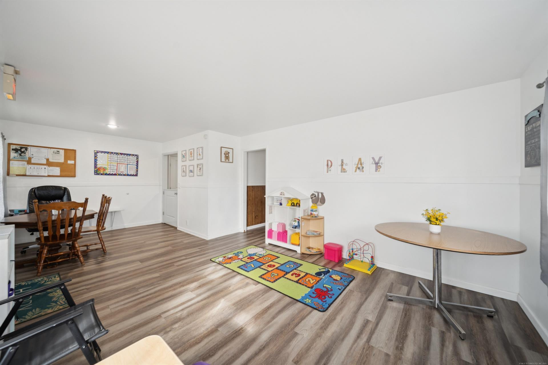 7705 E 31st St, Tulsa, OK à vendre Photo du bâtiment- Image 1 de 11