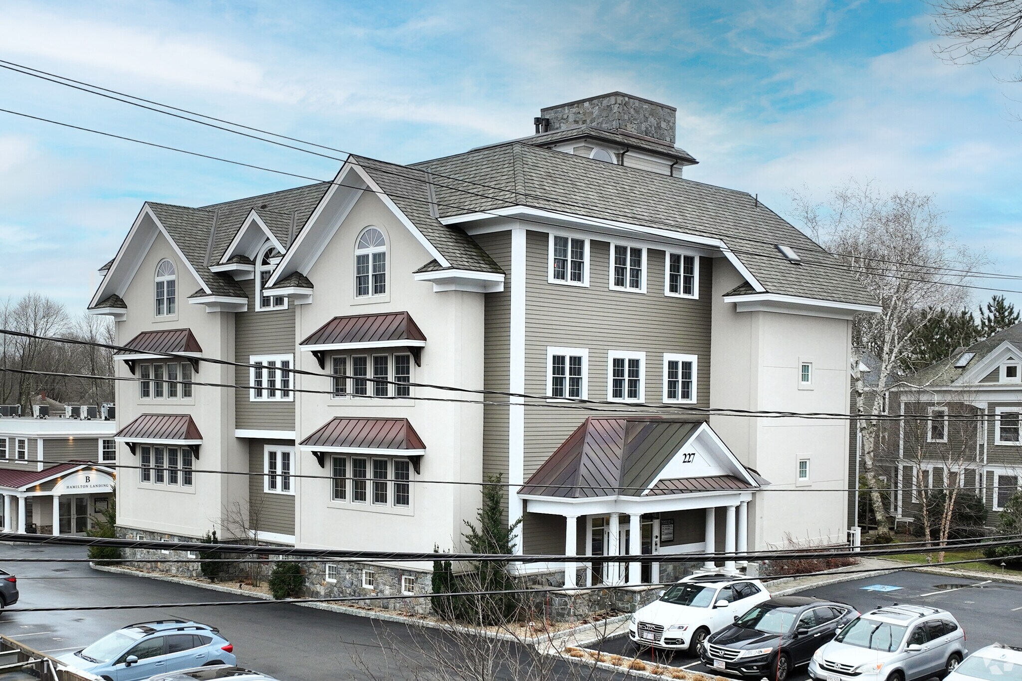 227 Willow St, South Hamilton, MA à louer Photo principale- Image 1 de 5