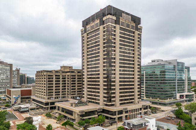 Plus de détails pour 50 Rue Victoria, Gatineau, QC - Commerce de détail à louer