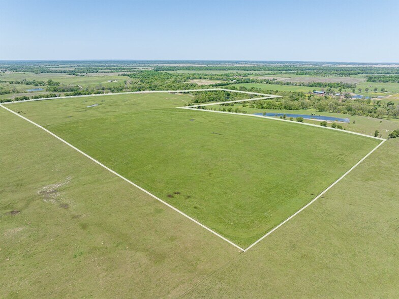 24600 S 4260 Rd, Chelsea, OK à vendre - Photo du bâtiment - Image 2 de 28