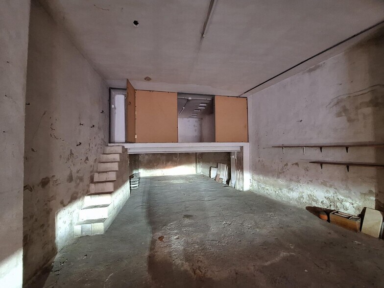 Retail in Carcaixent, Valencia for sale - Interior Photo - Image 3 of 6