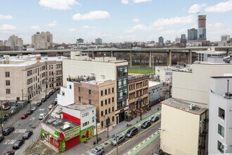 333 Newark Ave, Jersey City, NJ - AÉRIEN  Vue de la carte - Image1