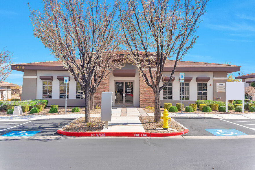 2534 Anthem Village Dr, Henderson, NV for lease - Building Photo - Image 1 of 11