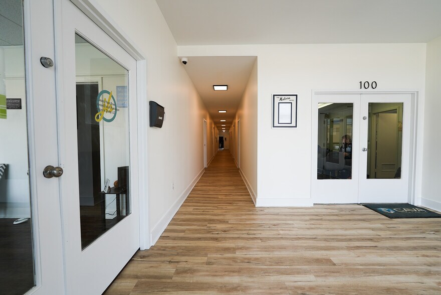 2405 Westwood Ave, Richmond, VA à louer - Photo intérieure - Image 3 de 5