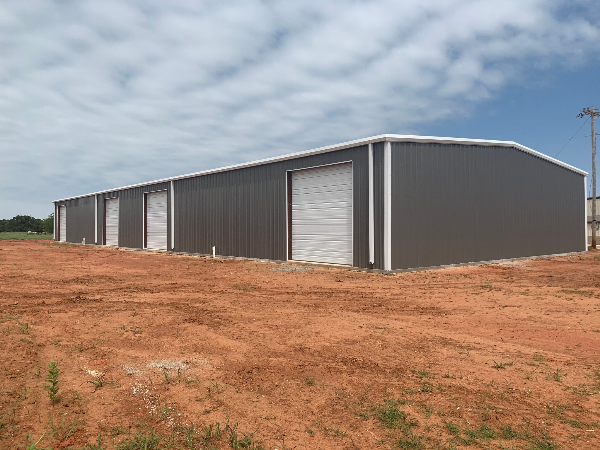 220 Silver Ln, Edmond, OK for lease Building Photo- Image 1 of 3