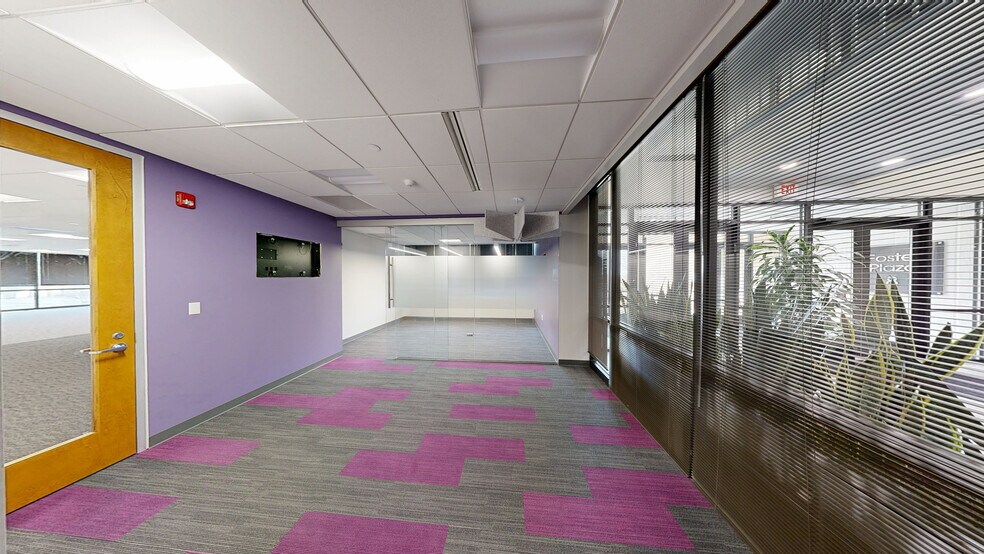 730 Holiday Dr, Pittsburgh, PA à louer - Numérisation 3D de Matterport - Image 3 de 41