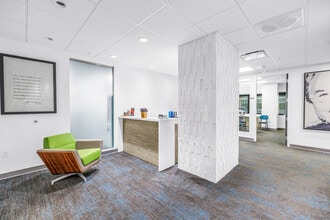 100 2nd Ave S, Saint Petersburg, FL for lease Interior Photo- Image 1 of 27