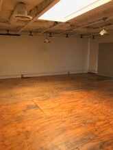 21-35 Market St, Venice, CA for lease Interior Photo- Image 1 of 8