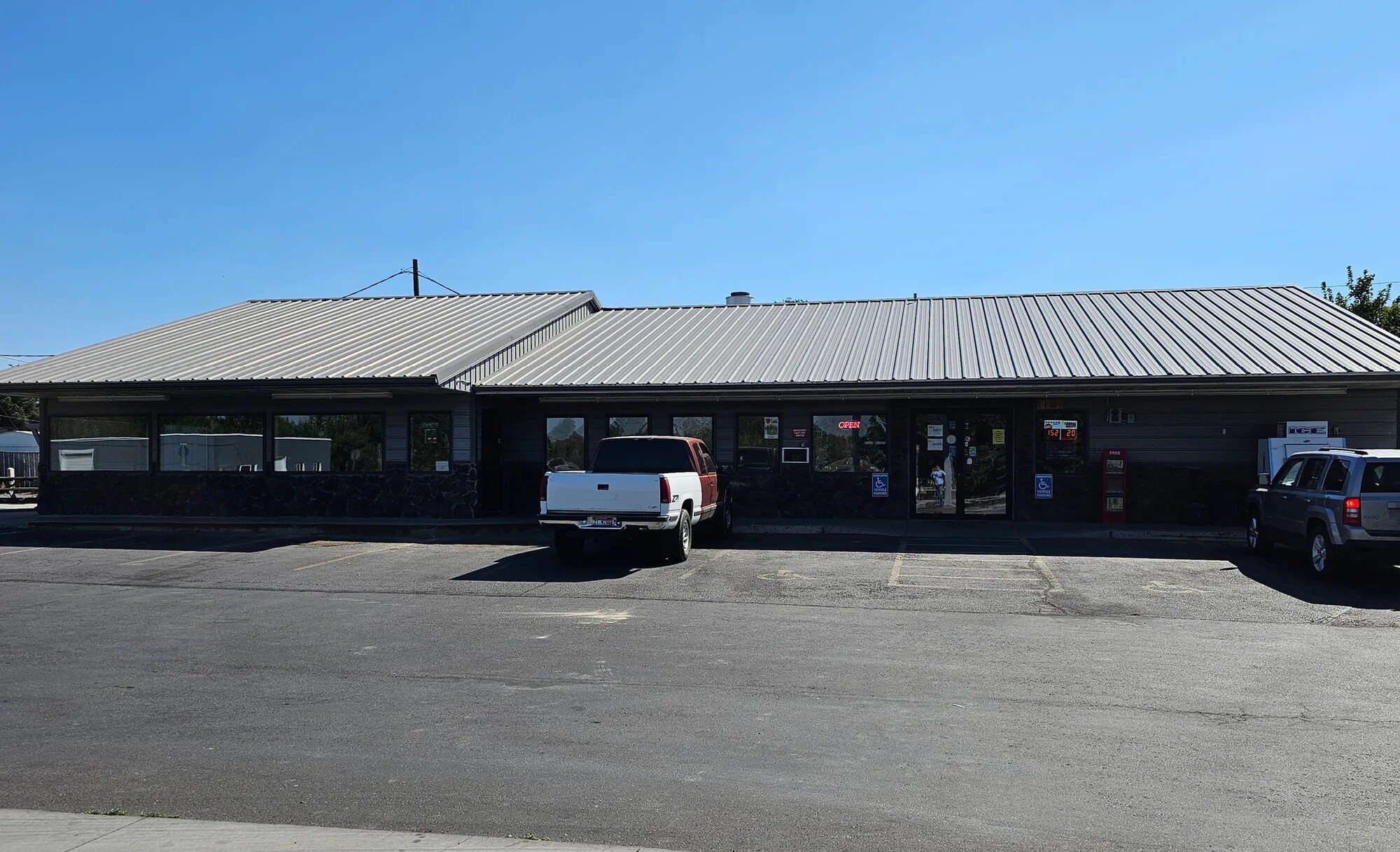 1101 N Broadway, Buhl, ID à vendre Photo du bâtiment- Image 1 de 11