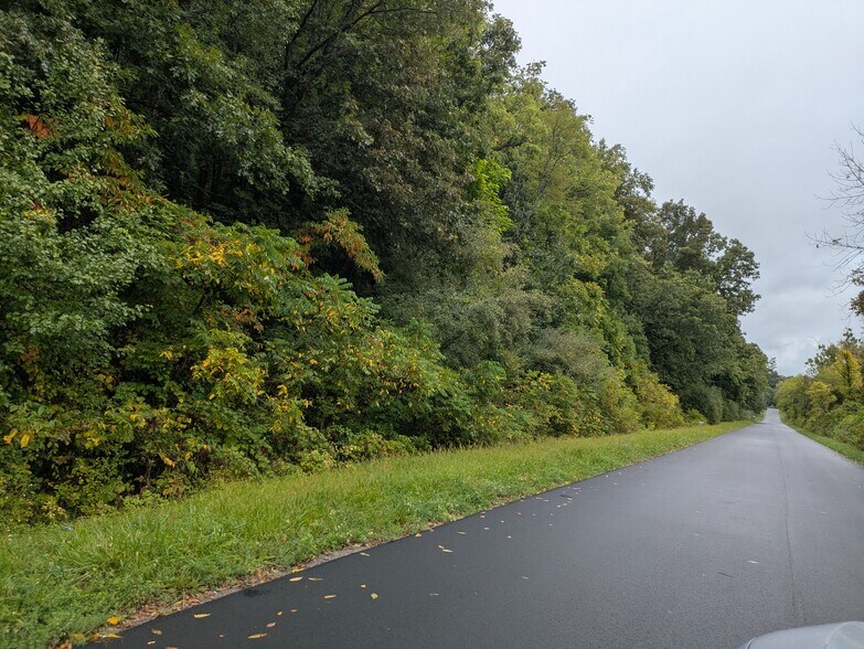 2 Reed Rd, North Salem, NY for sale - Building Photo - Image 2 of 3