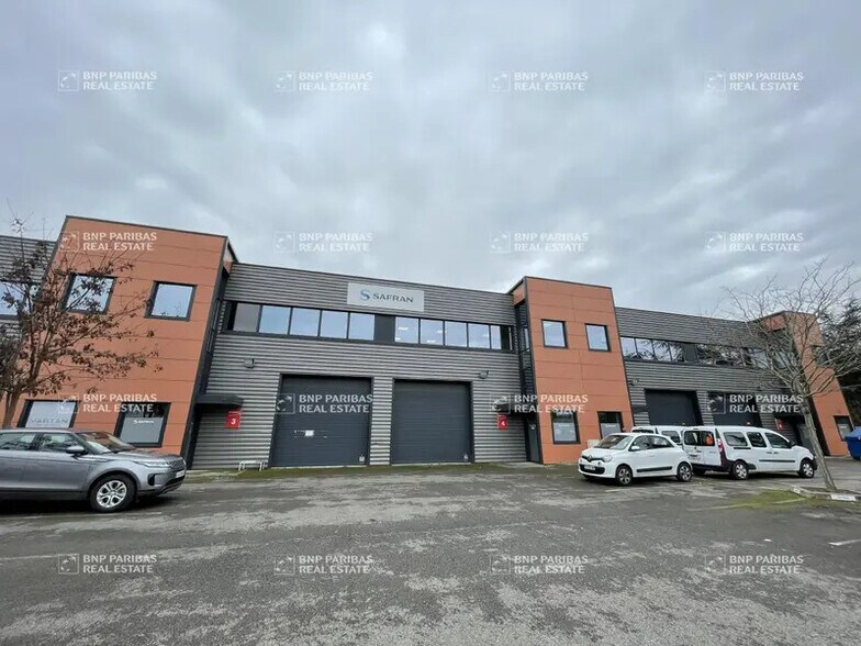 Flex dans Colomiers à louer - Photo du bâtiment - Image 1 de 41