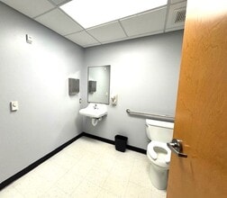 2111 Washington Blvd, Easton, PA à louer Photo intérieure- Image 2 de 14