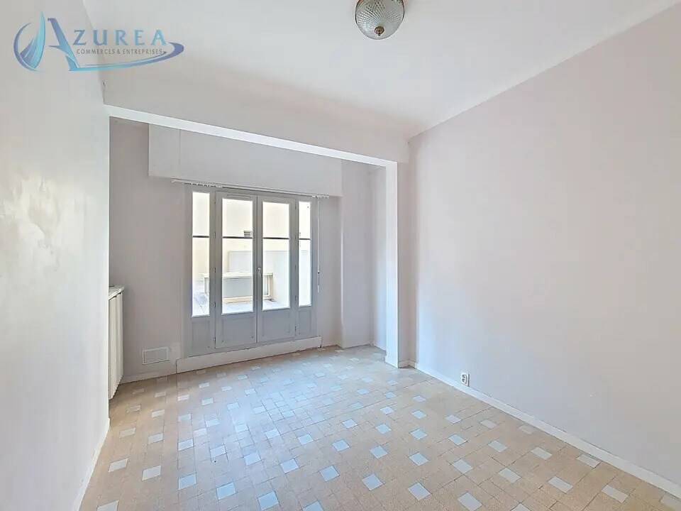 Office in Nice for lease Interior Photo- Image 1 of 7