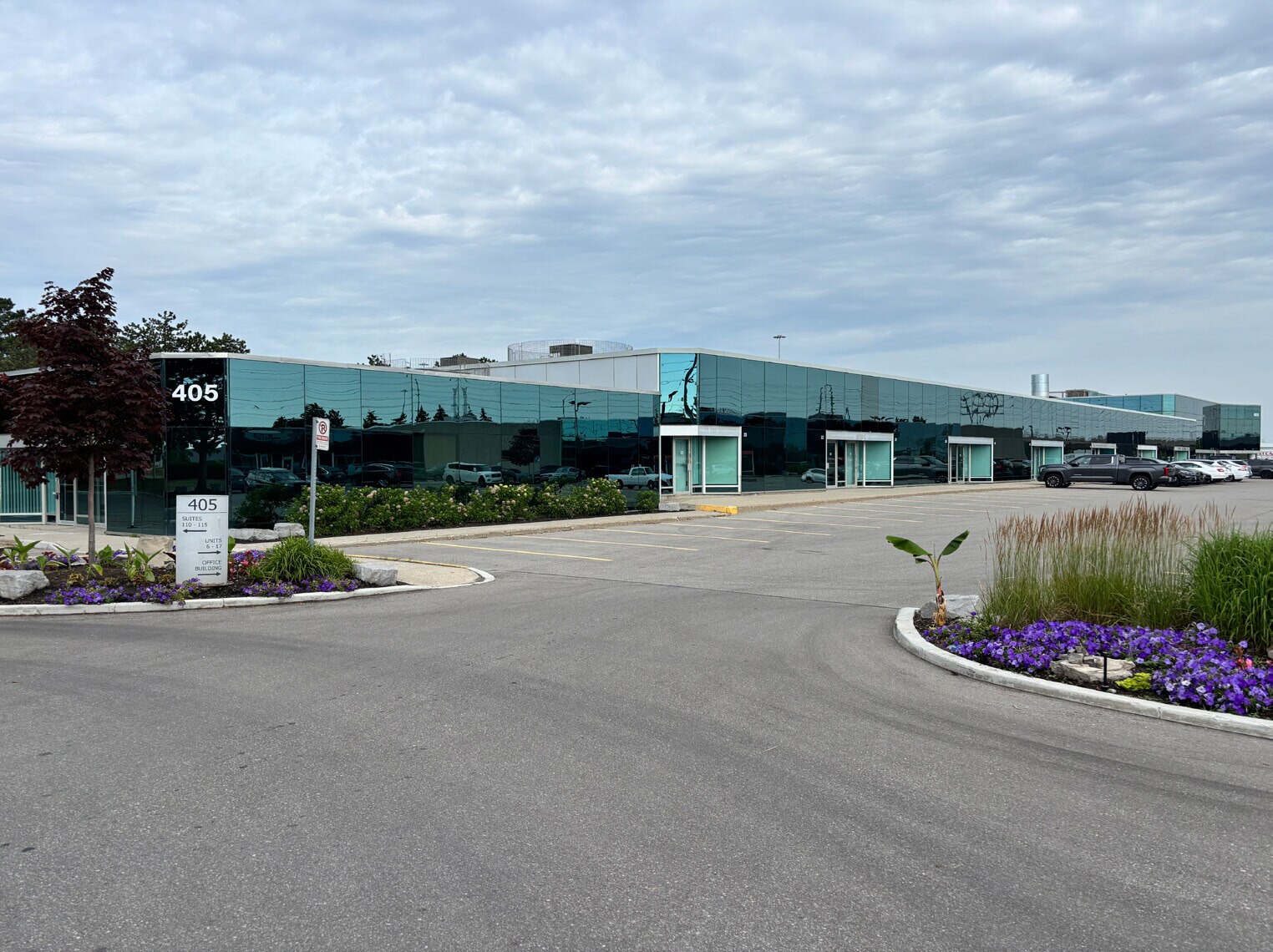 405 Britannia Rd E, Mississauga, ON à louer Photo principale- Image 1 de 26