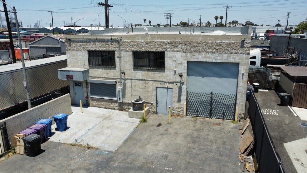 2165 Gaylord St, Long Beach, CA for lease - Building Photo - Image 2 of 2
