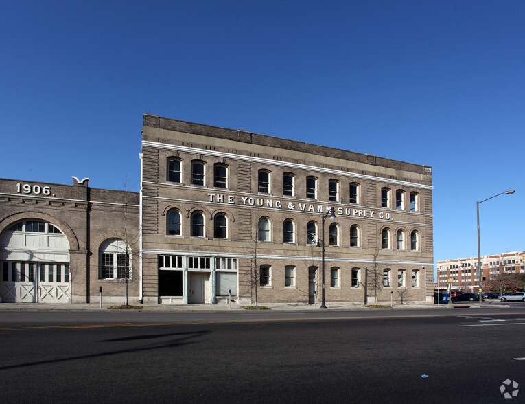 1731 1st Ave N, Birmingham, AL à vendre - Photo du bâtiment - Image 1 de 1