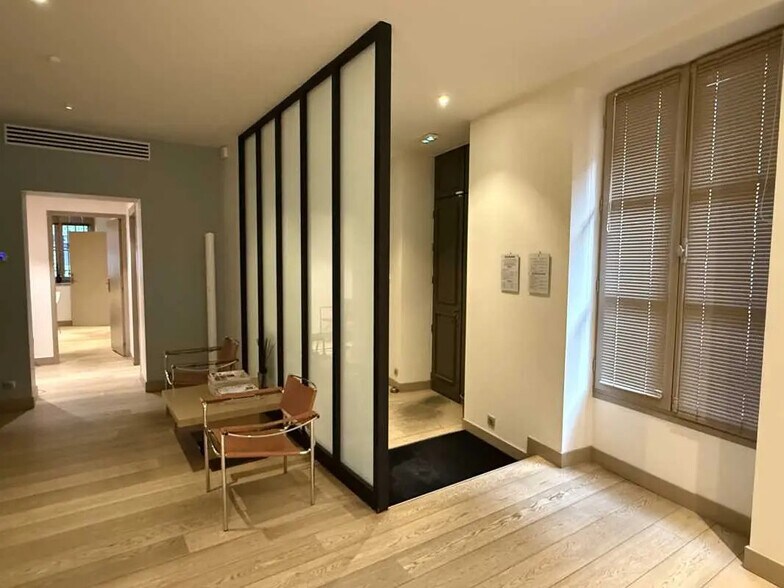 Bureau dans Bordeaux à vendre - Photo intérieure - Image 1 de 3