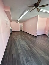 141 Damon Rd, Northampton, MA for lease Interior Photo- Image 2 of 9