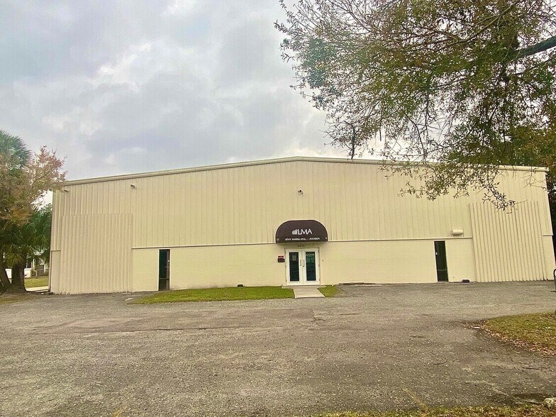 2415 N Albany Ave, Tampa, FL à louer - Photo du bâtiment - Image 2 de 9