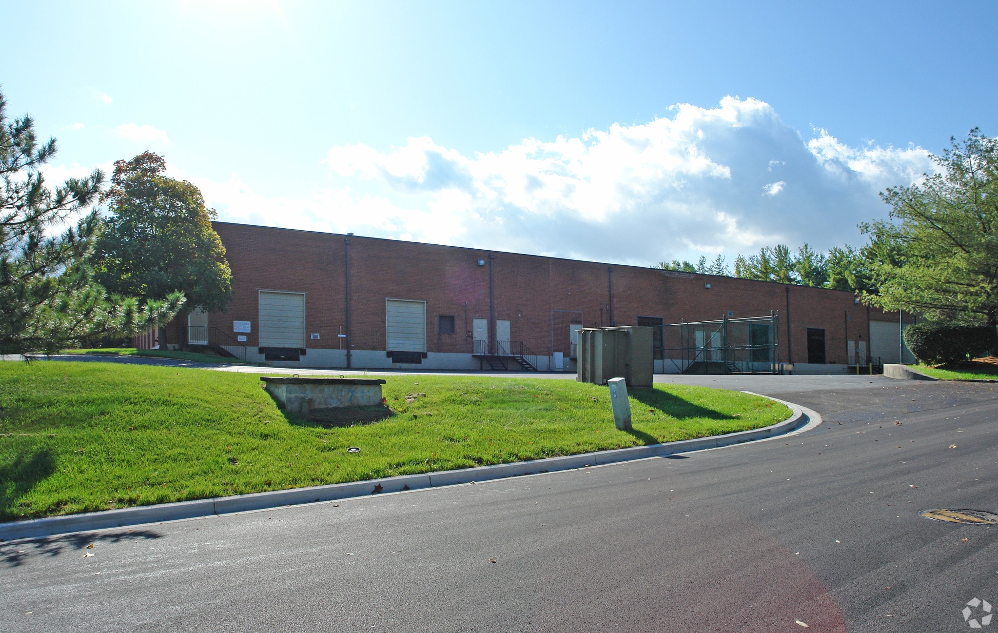 7121 Standard Dr, Hanover, MD for sale Primary Photo- Image 1 of 5