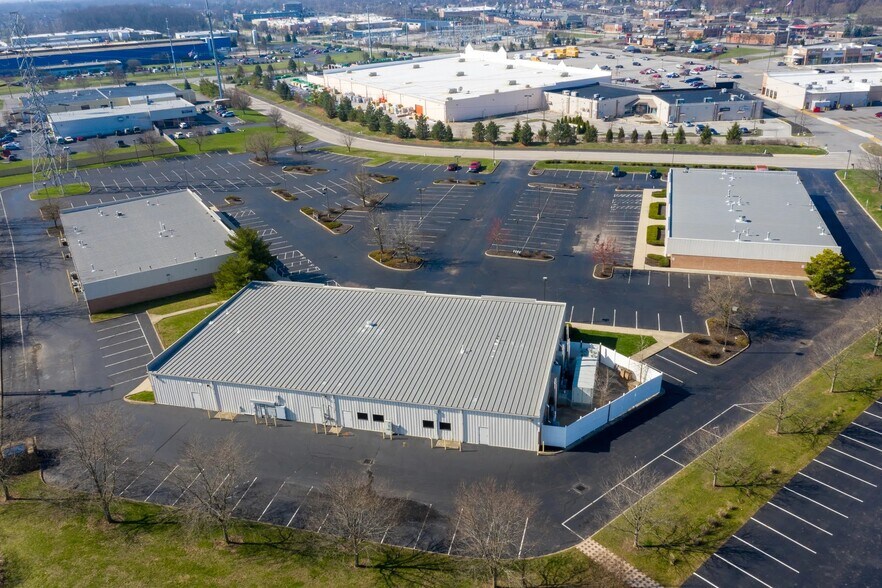 7177 Northgate Way, Westerville, OH à louer - Photo du bâtiment - Image 1 de 3