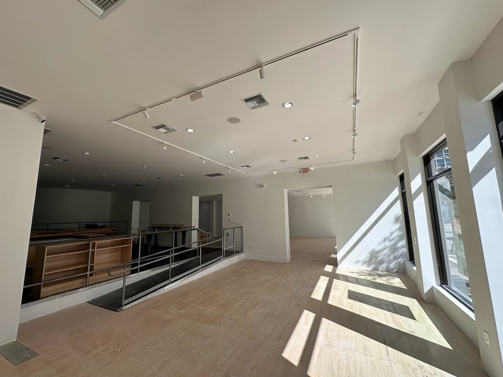 47 E Robinson St, Orlando, FL for lease Primary Photo- Image 1 of 13