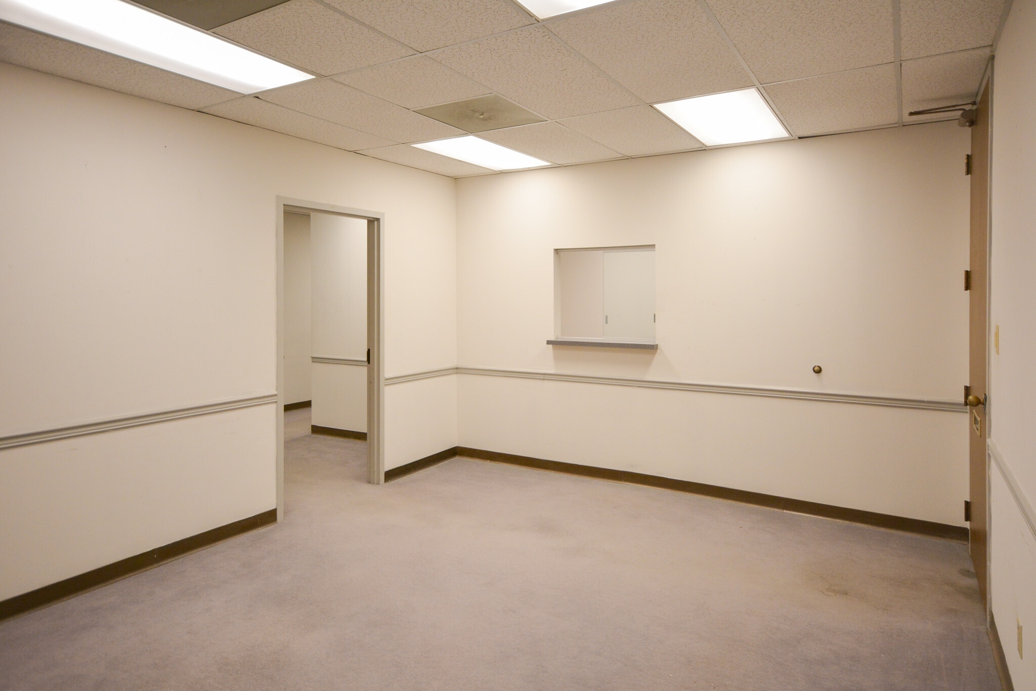 650 S Shackleford Rd, Little Rock, AR for lease Interior Photo- Image 1 of 3