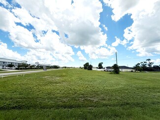 Plus de détails pour 902 Skyline Blvd, Cape Coral, FL - Terrain à vendre