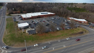 Plus de détails pour 990 Cox Creek Pky, Florence, AL - Commerce de détail à louer