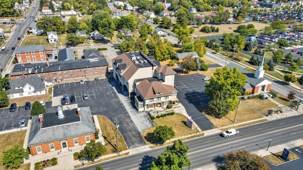 916-920 W Market St, Lima, OH à vendre - Photo du bâtiment - Image 3 de 53