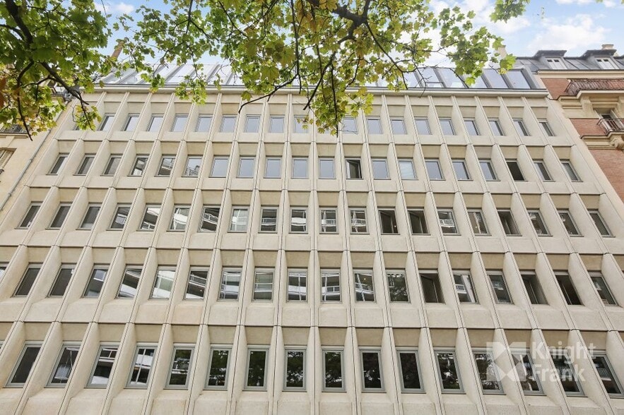 28-28 Rue Du Docteur Finlay, Paris for lease - Building Photo - Image 1 of 6